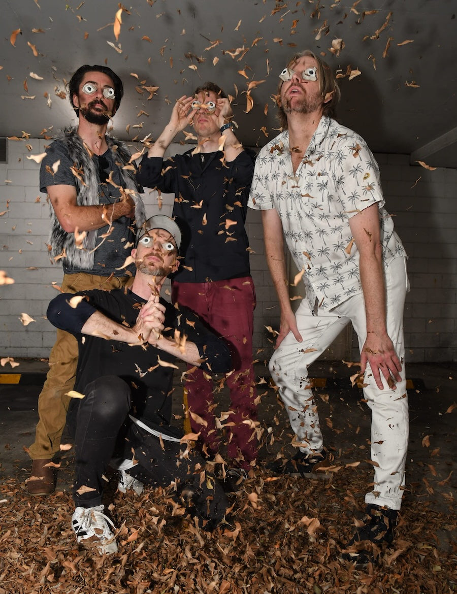 files/Artist_Photo.jpg